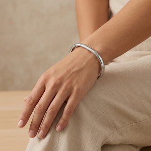 Oval Hinged Bangle Bracelet