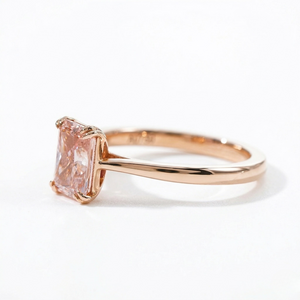 18K rose gold ring with a 1.14ct lab diamond, elegant solitaire setting