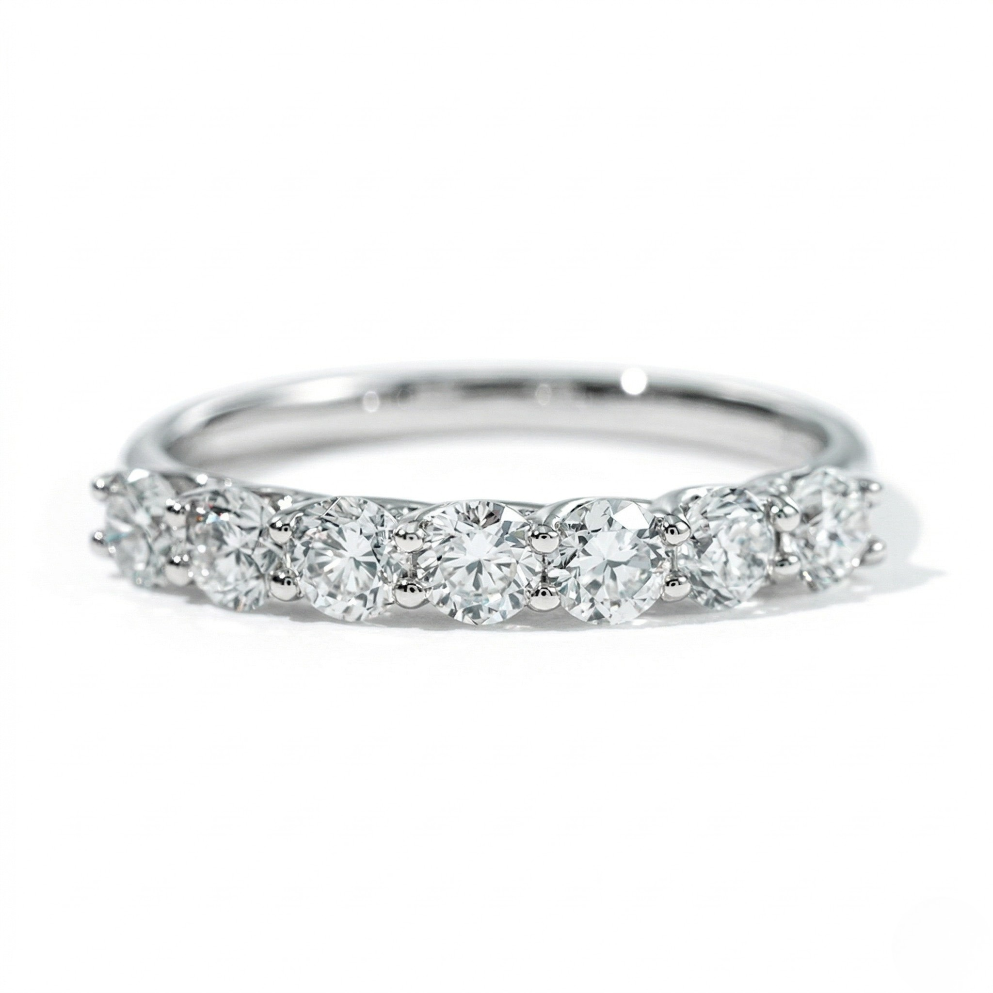 18K gold lab diamond ring with seven 3.0mm princess-cut diamonds