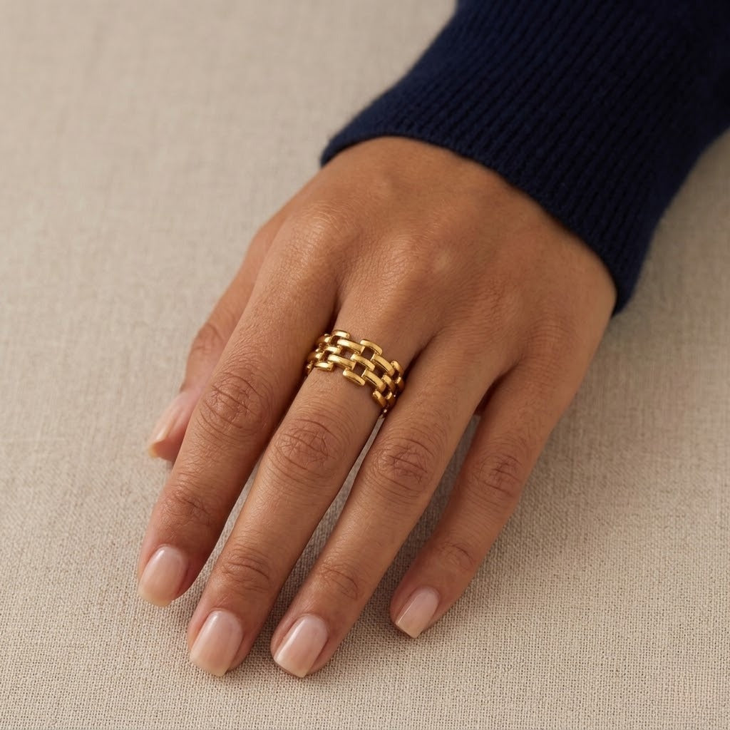 Mesh Hollow Ring