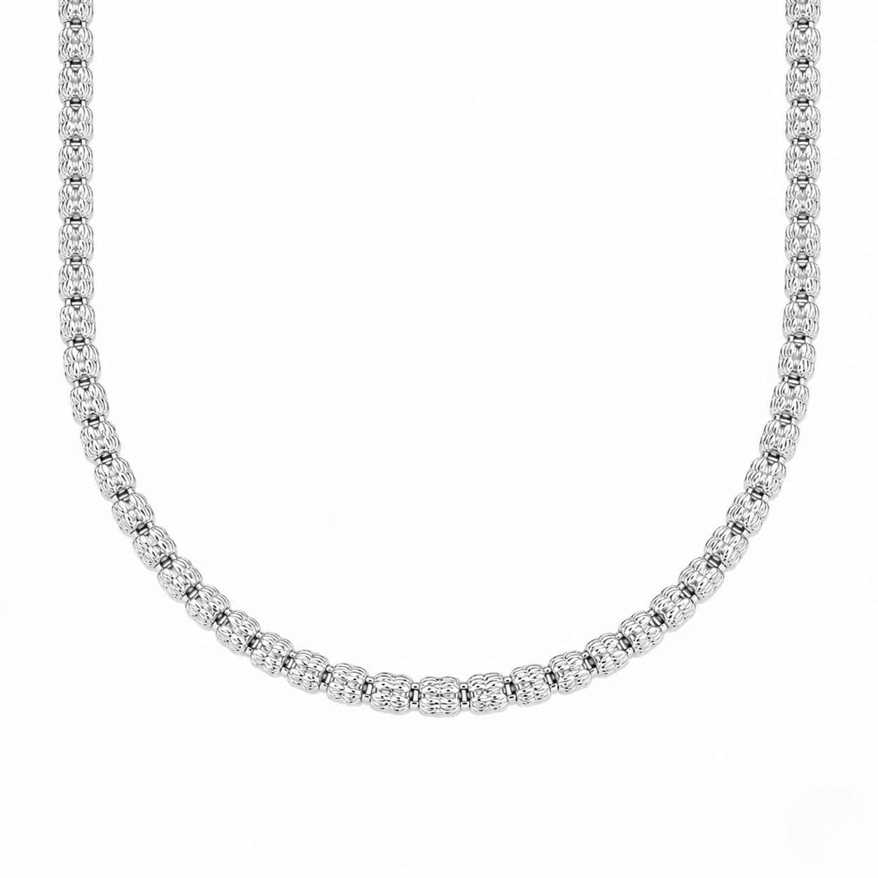 Vermeil gold link necklace 4mm with intricate design displayed on a white background.