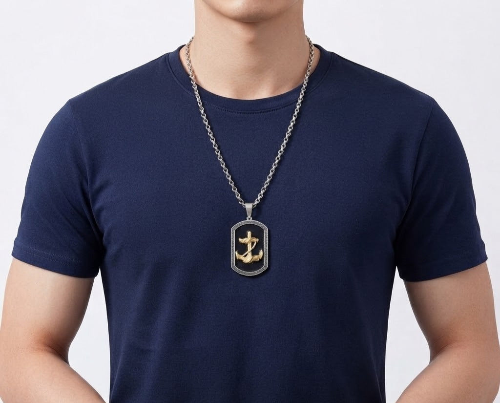 The Scout Pendant