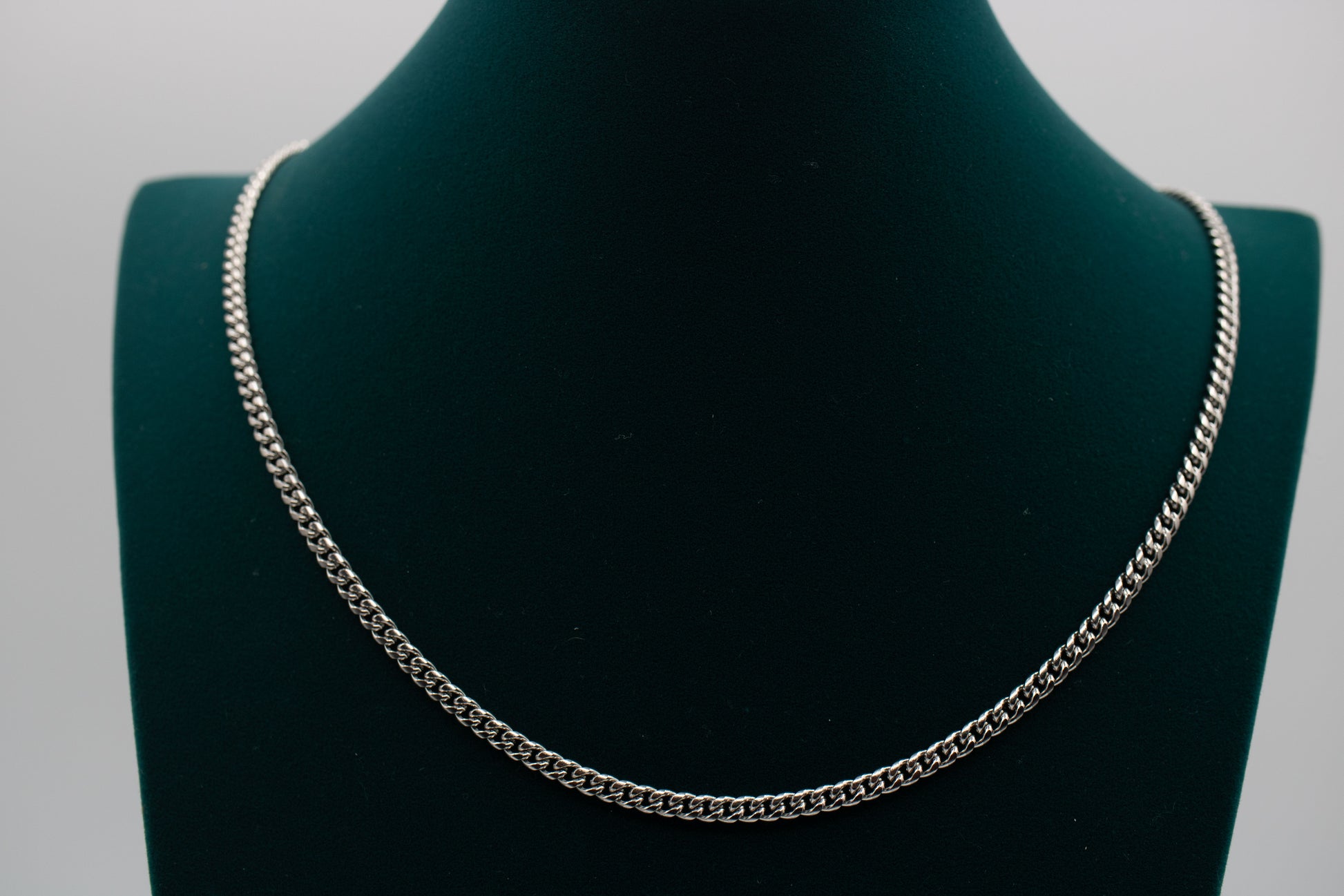 Iconic Cuban chain (4mm)