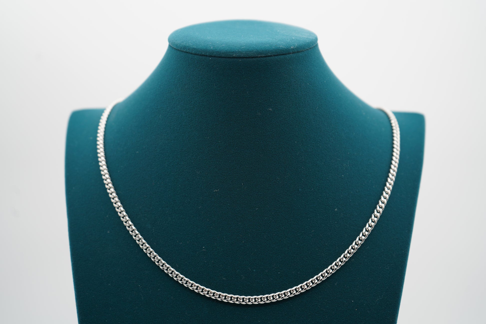 Iconic Cuban chain (4mm)