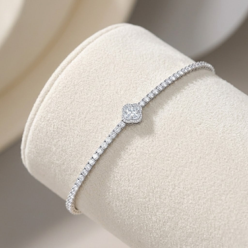 VVS1 GRA Moissanite Flower Charm Tennis Bracelet